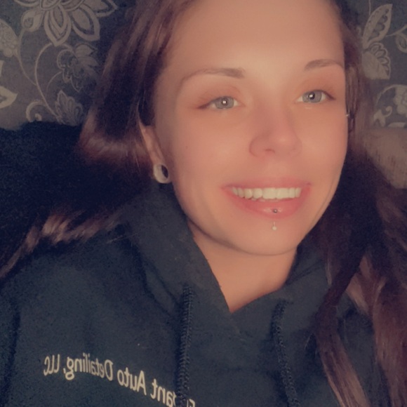 hali_mae_moen